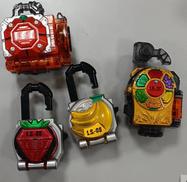 変身グッズ|BANDAI