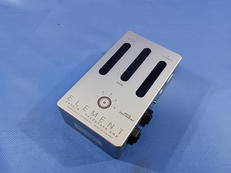 ヘッドホンアンプ|DARKGLASS ELECTRONICS