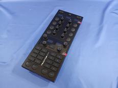 DJコントローラー|NATIVE INSTRUMENTS