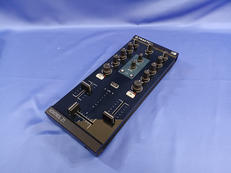 DJコントローラー|NATIVE INSTRUMENTS