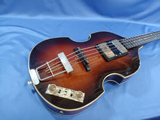 エレキベース|HOFNER