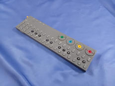 シンセサイザー|TEENAGE ENGINEERING