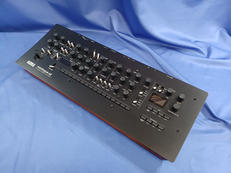 シンセサイザー|KORG