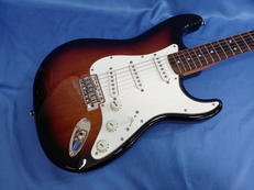 エレキギター|SQUIER