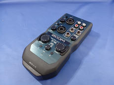 オーディオインターフェース|ZOOM