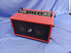 ベースアンプ|PHIL JONES BASS