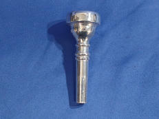 トランペット用マウスピース|VINCENT BACH