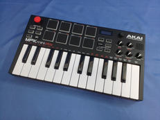 MIDIキーボード|AKAI