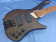 エレキベース|IBANEZ