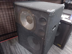 【店頭受取限定】ベース用キャビネット|HARTKE