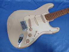 エレキギター|FENDER JAPAN