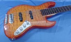 5弦ベース|BACCHUS