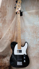 エレキベース|SQUIER