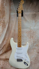 エレキギター|FENDER JAPAN