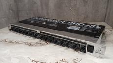 ラックエフェクター|BEHRINGER