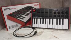 MIDIキーボード|AKAI
