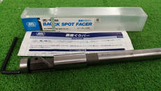 裏座ぐりバー|BIG