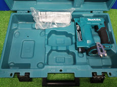 タッカ|MAKITA