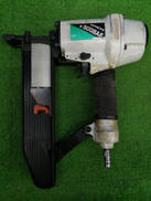 タッカ|HITACHI