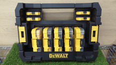 TSTAKキャディボックス|DEWALT