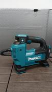 充電式空気入れ|MAKITA