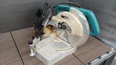 卓上丸ノコ|MAKITA