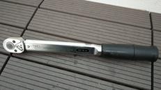 クリックタイプトルクレンチ|TOHNICHI