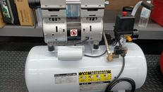 エアーコンプレッサ|EARTH MAN