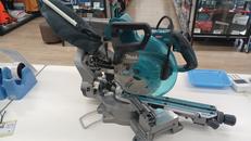 充電式スライドマルノコ|MAKITA