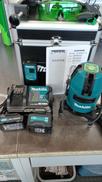 充電式レーザー墨出し器|MAKITA