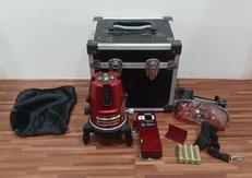 レーザー墨出し器|YAMASHIN