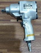 エアーインパクトレンチ|VESSEL