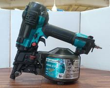 エア釘打ち機|MAKITA
