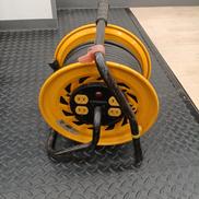 コードリール|日動工業