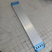 伸縮足場板|ピカコーポレーション