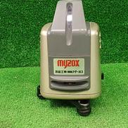 レーザー墨出し器|MYZOX