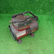 小型コンプレッサー|THOMAS