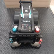 エアーコンプレッサー|MAKITA