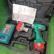 充電式ドライバドリル|MAKITA