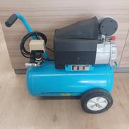 エアーコンプレッサー|SENECA