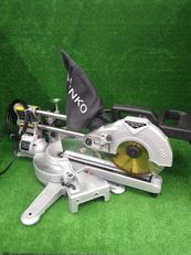 卓上スライド丸ノコ|新興製作所