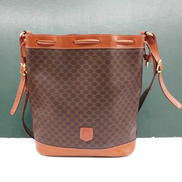 マカダム柄ショルダーバッグ|CELINE