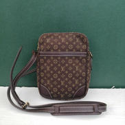 ﾀﾞﾇｰﾌﾞ|LOUISVUITTON