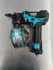 釘打機|MAKITA