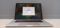 MACBOOK PRO|APPLE