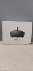 VRヘッドセット|OCULUS