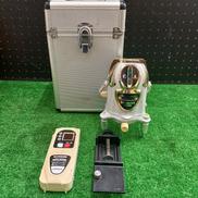 レーザー墨出し器|HITACHI