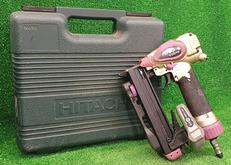 タッカ|HITACHI