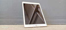 IPAD 7世代|APPLE