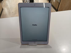 IPAD 6世代|APPLE/DOCOMO